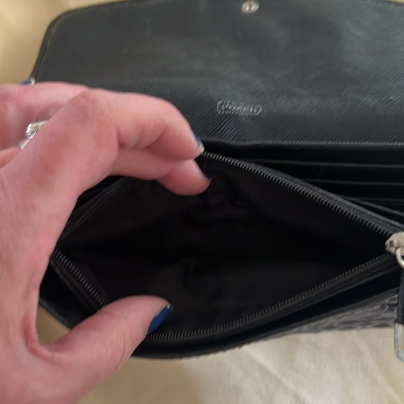 GREAT CONDITION COACH MADISON OP ART SIGNATURE SLIM BLACK WITH HARDWARE - Picture 8 of 10